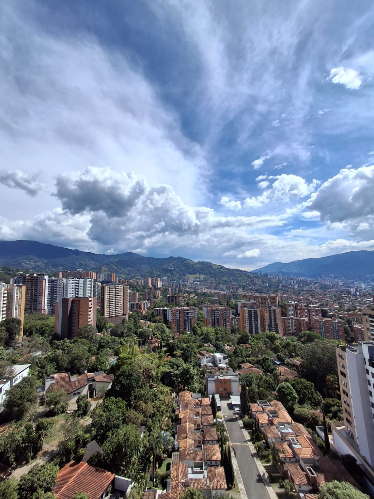 2BR Apartment in El esmeraldal (90 m²) - 4