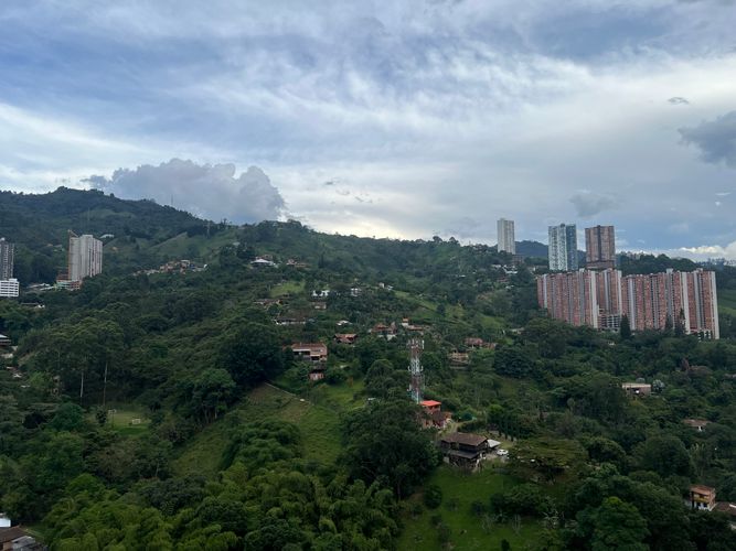 Apartamento en venta en Alto De Las Flores, Sabaneta · foto 2 de 24