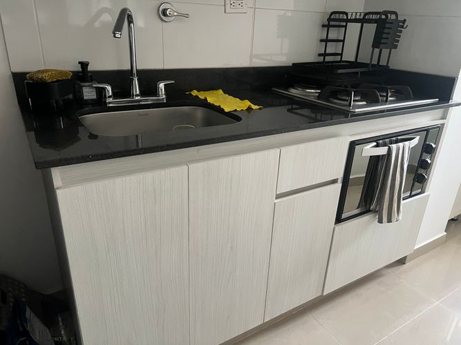 Apartamento en venta en Alto De Las Flores, Sabaneta · foto 12 de 24