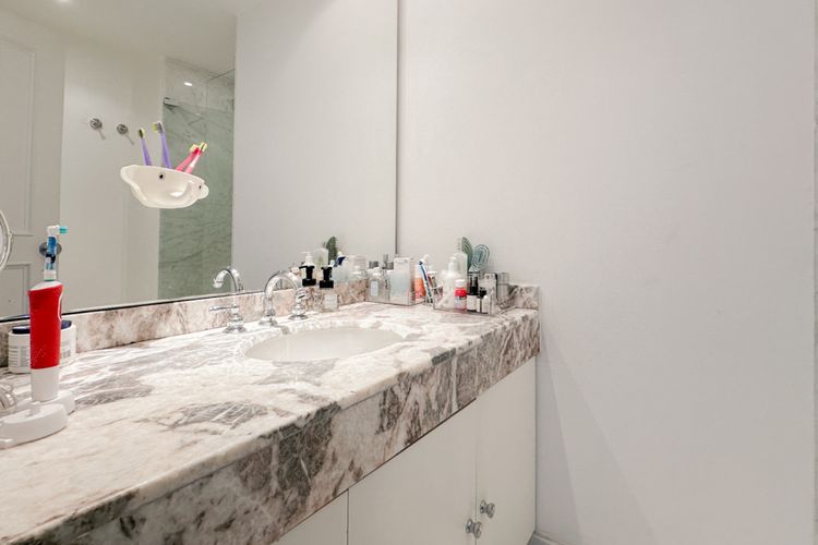 Apartamento de 3 alcobas en venta en El Refugio, Bogotá, 310 m² · foto 18 de 24