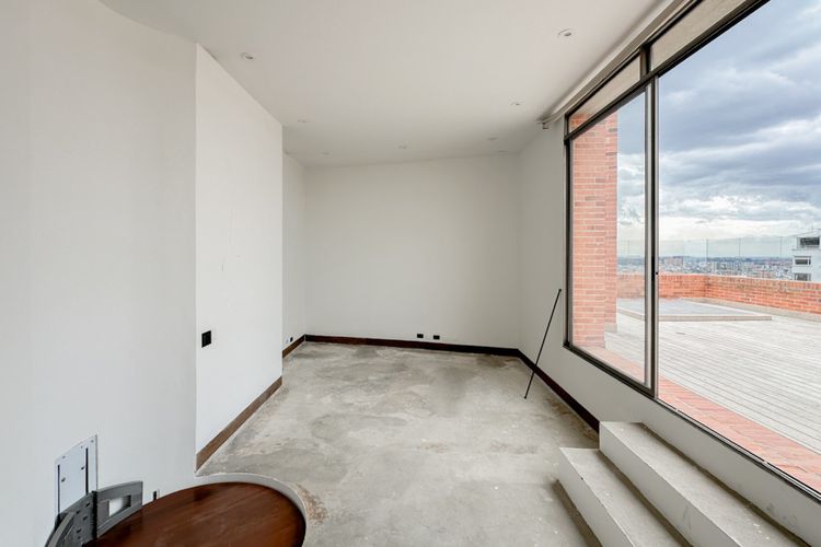 Apartamento de 1 alcoba en venta en El Retiro, Bogotá, 192 m² · foto 14 de 19