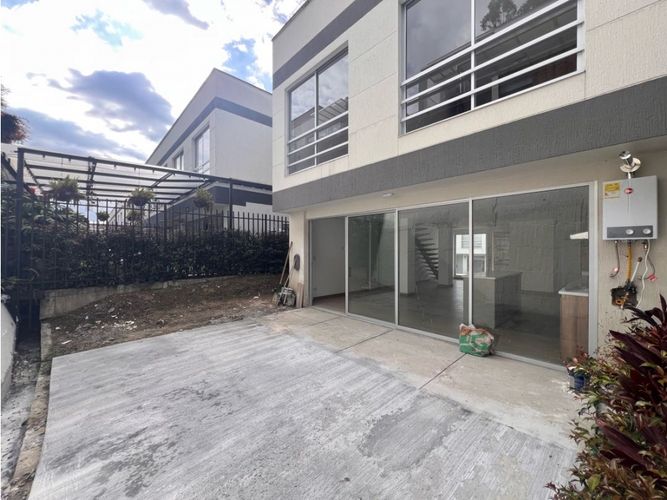 Casa en venta en Cerro De Oro, Manizales · foto 8 de 24