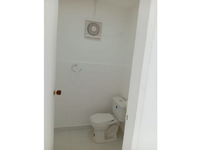 Oficina en arriendo en La Matuna, Cartagena, 44 m² · foto 3 de 9