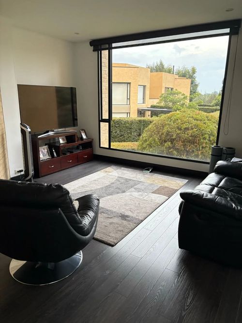 Casa de 3 alcobas en venta en Pueblo Viejo, Cota, 350 m² · foto 3 de 10