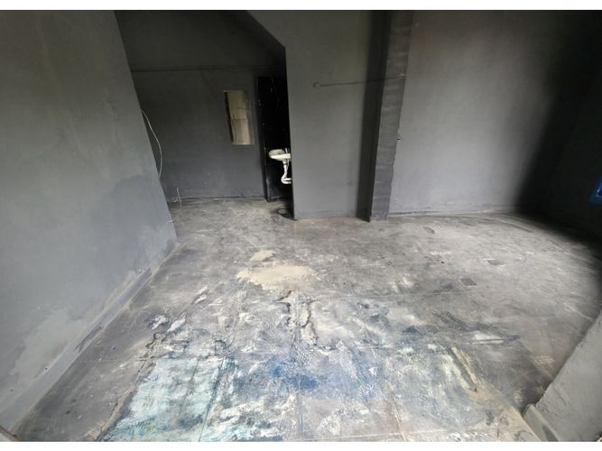 Local en arriendo en Bombona No.1, Medellín, 16 m² · foto 4 de 6