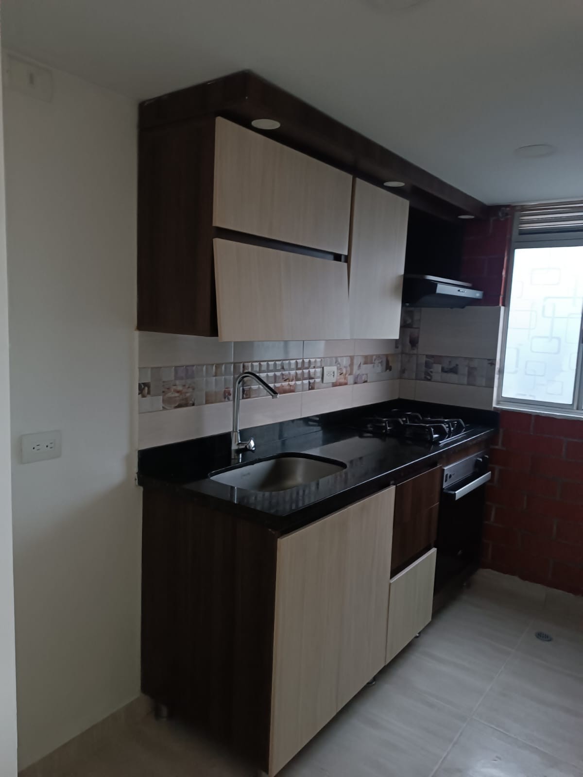 Apartamento en venta en La Tablaza, La Estrella · foto 4 de 24
