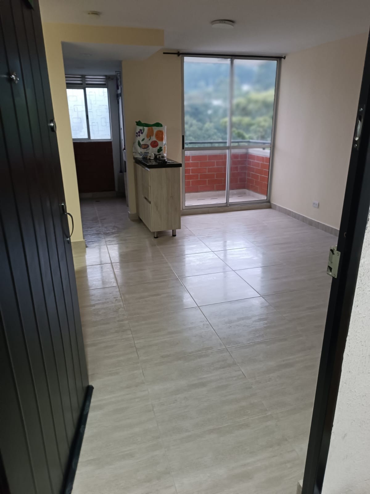 Apartamento en venta en La Tablaza, La Estrella · foto 2 de 24