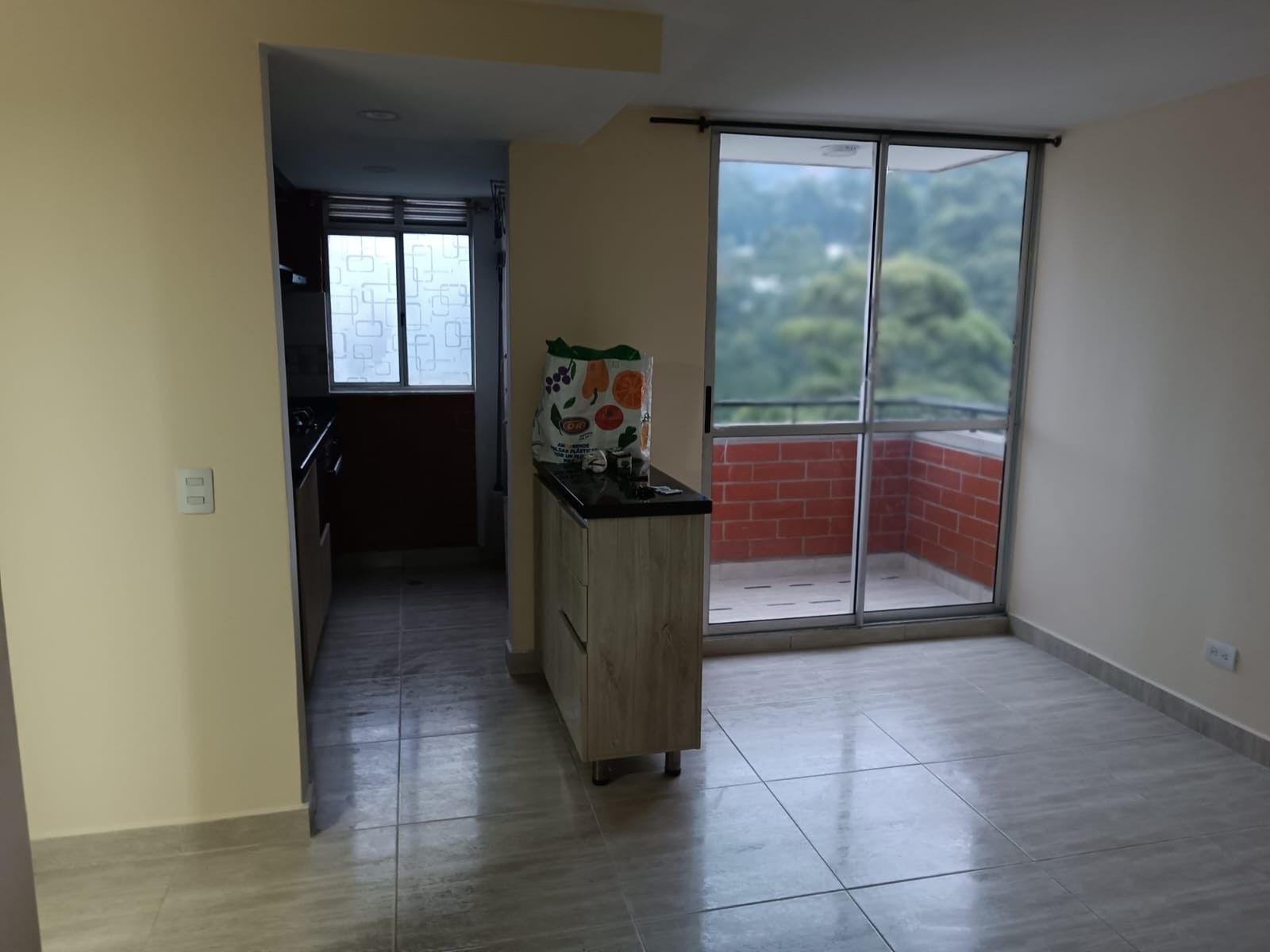 Apartamento en venta en La Tablaza, La Estrella · foto 3 de 24