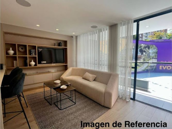 Apartamento de 2 alcobas en venta en Jardines Montesacro, Sabaneta, 58 m² · foto 2 de 10