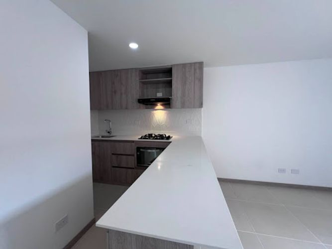 Apartamento en venta en Simon Bolivar, Itagüí · foto 2 de 23