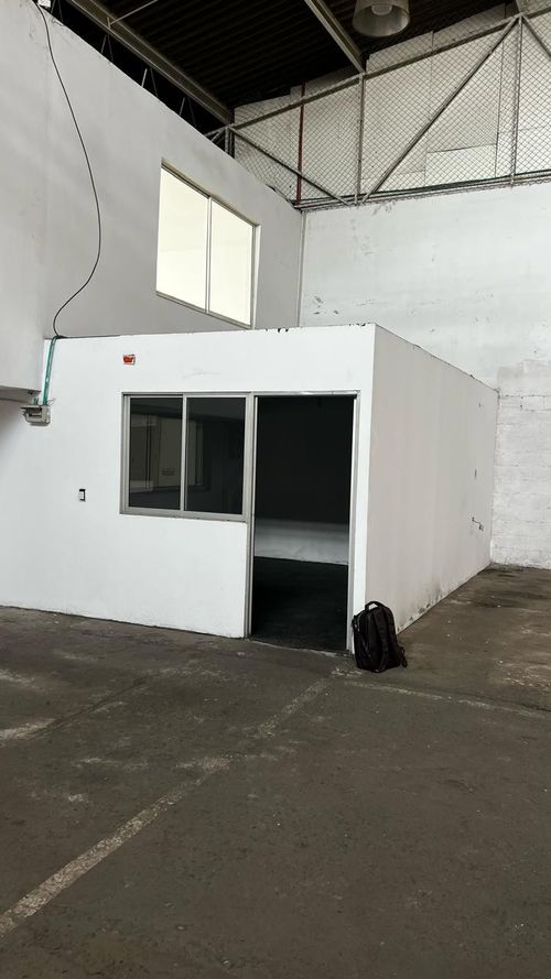 Bodega en arriendo en Santander, Cali, 652 m² · foto 5 de 6