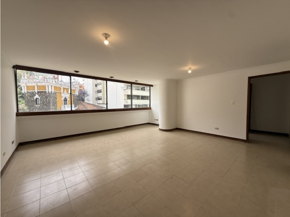 Apartamento en Venta en Centenario, Cali