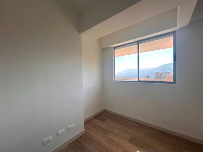 Apartamento de 3 alcobas en venta en San Rafael, Sabaneta, 87 m² · foto 8 de 17