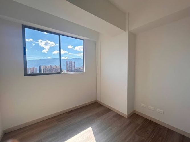 Apartamento de 3 alcobas en venta en San Rafael, Sabaneta, 87 m² · foto 12 de 17