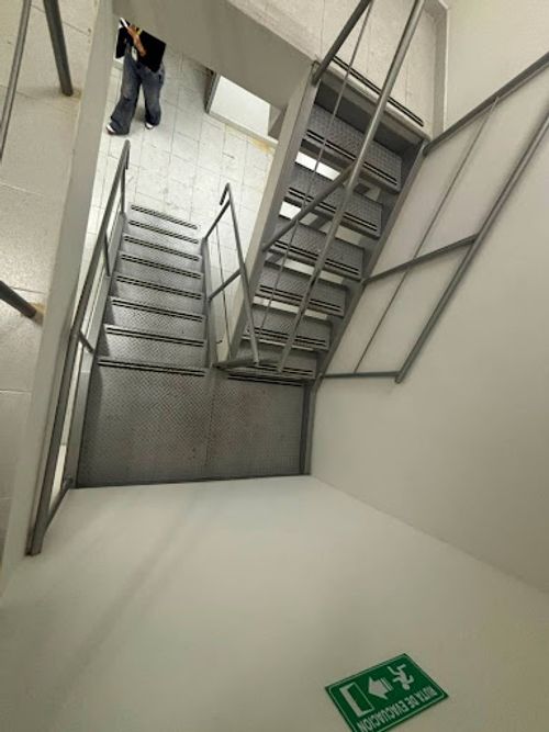 Local en arriendo en Loma Del Escobero, Envigado, 212 m² · foto 9 de 11