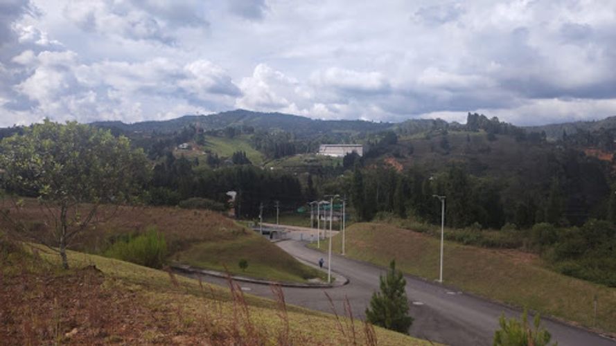 Lote en venta en El Salado, Guarne, 14600 m² · foto 17 de 19