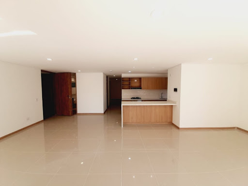 Apartamento en venta en El Portal, Itagüí · foto 2 de 24