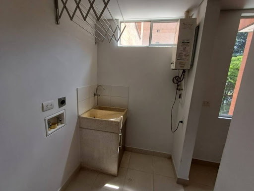 Apartamento en arriendo en Santa Maria De Los Angeles, Medellín · foto 6 de 18