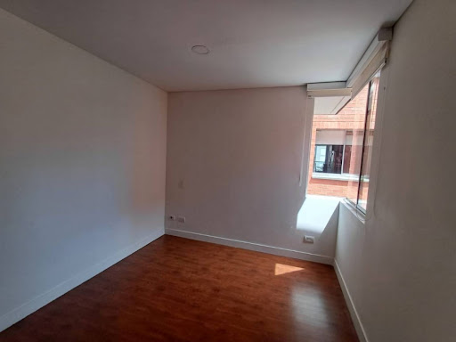 Apartamento en arriendo en Santa Maria De Los Angeles, Medellín · foto 13 de 18