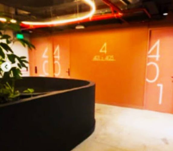 Local en venta en Villa Carlota, Medellín, 21 m² · foto 5 de 7