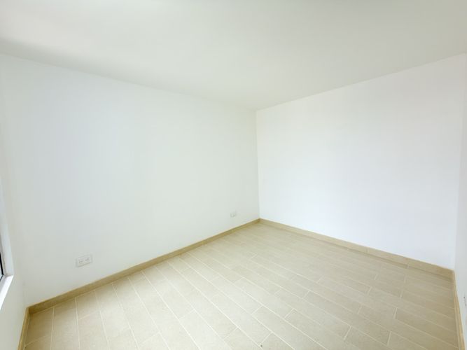 Apartamento de 2 alcobas en venta en La Prosperidad, Madrid, 53 m² · foto 16 de 18