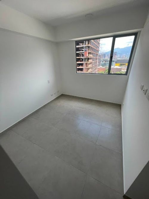 Apartamento de 3 alcobas en arriendo en El Carmelo, Envigado, 85 m² · foto 12 de 17