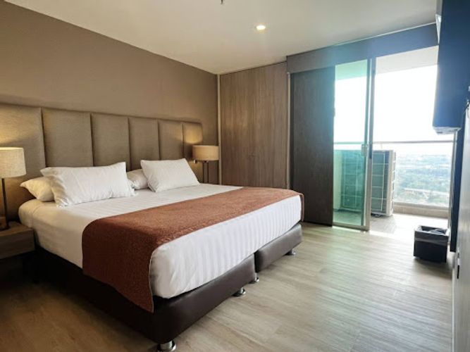 Apartamento de 2 alcobas en venta en Cristo Rey, Medellín, 77 m² · foto 8 de 16