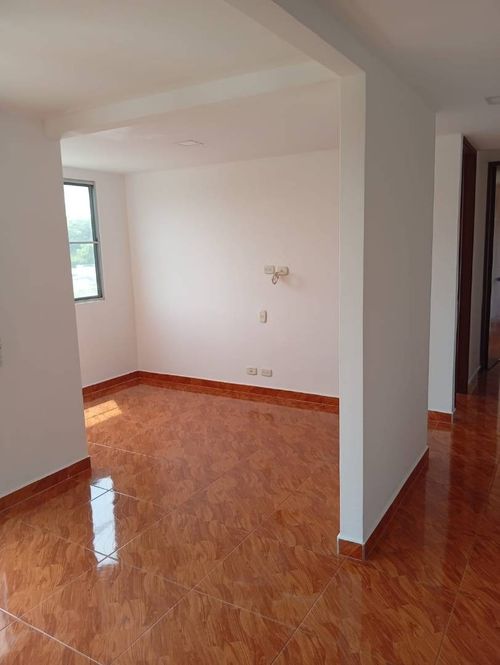 Apartamento de 2 alcobas en venta en El Piloto Ii Etapa, Jamundí, 62 m² · foto 4 de 22