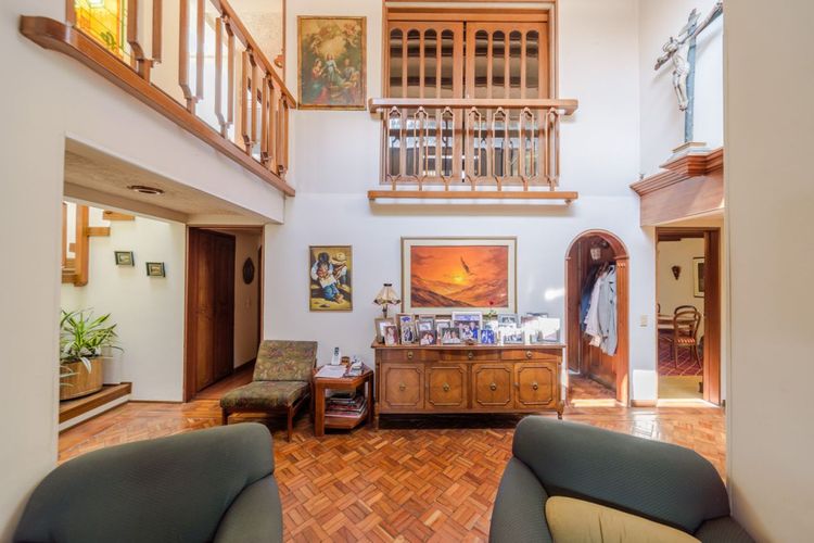 Casa de 5 alcobas en venta en Malibu, Bogotá, 356 m² · foto 5 de 24