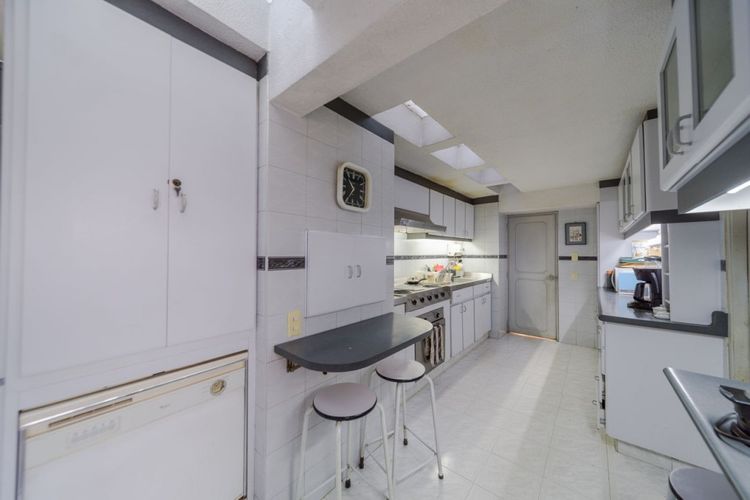 Casa de 5 alcobas en venta en Malibu, Bogotá, 356 m² · foto 11 de 24