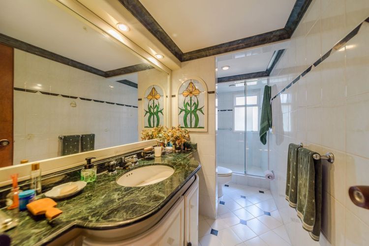Casa de 5 alcobas en venta en Malibu, Bogotá, 356 m² · foto 16 de 24