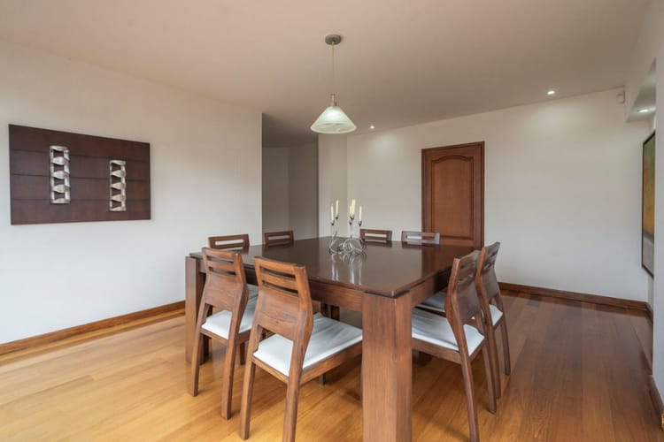 Apartamento de 6 alcobas en venta en San Patricio, Bogotá, 383 m² · foto 7 de 24