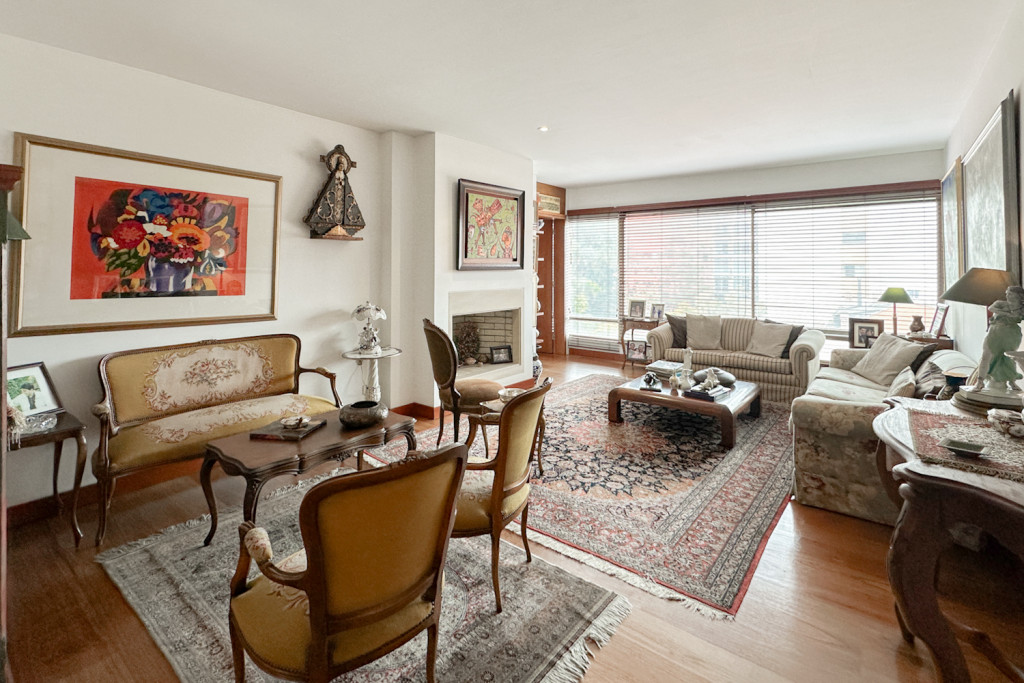 Apartamento en Arriendo en Chicó Reservado, Bogotá