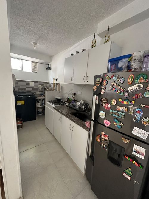 Apartamento de 3 alcobas en venta en Santa Cruz, Girón, 57 m² · foto 4 de 11