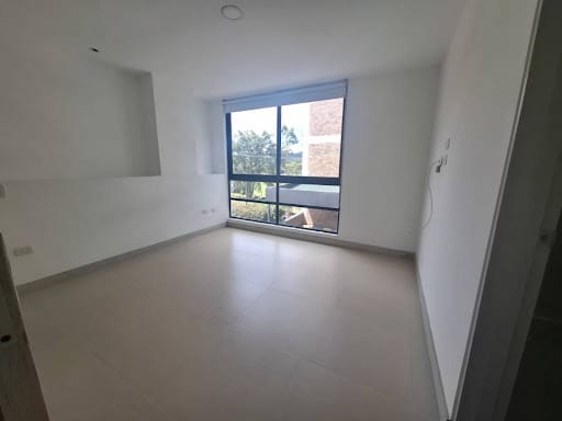 Apartamento de 3 alcobas en venta en El Carmen, El Retiro, 79 m² · foto 3 de 17