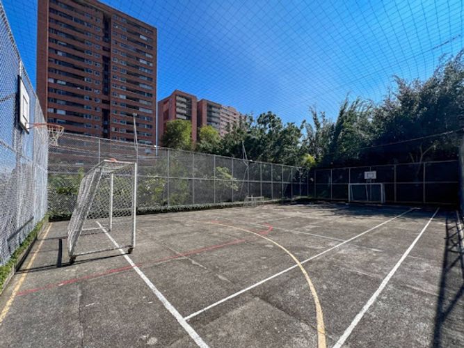 Casa de 4 alcobas en venta en Los Balsos, Medellín, 338 m² · foto 23 de 24