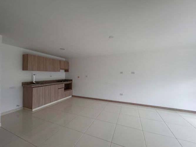 Apartamento en venta en Aves Maria, Itagüí · foto 2 de 15