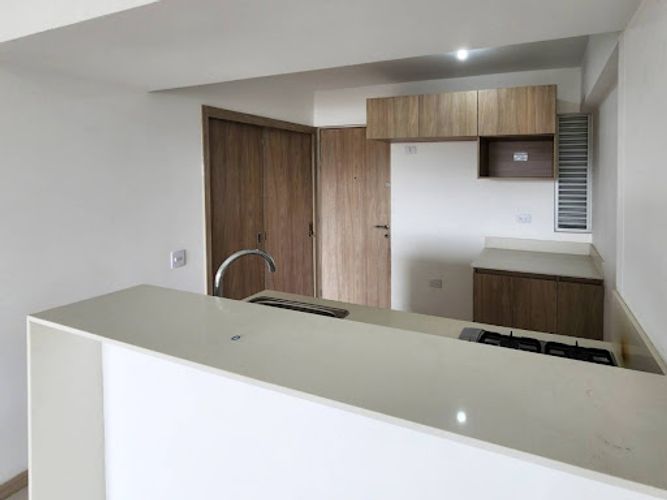 Apartamento de 3 alcobas en venta en Alcaravanes, Bello, 56 m² · foto 2 de 6