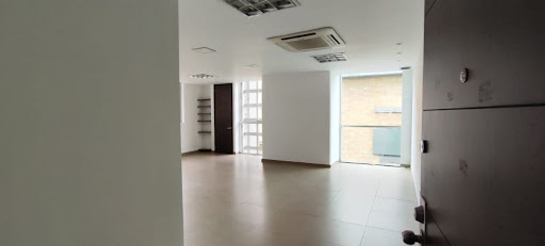 Oficina en arriendo en Noel, Medellín, 50 m² · foto 3 de 7