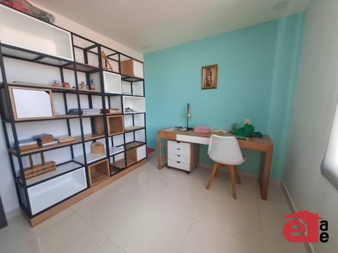 Apartamento de 4 alcobas en venta en Rionegro, 146 m² · foto 2 de 12