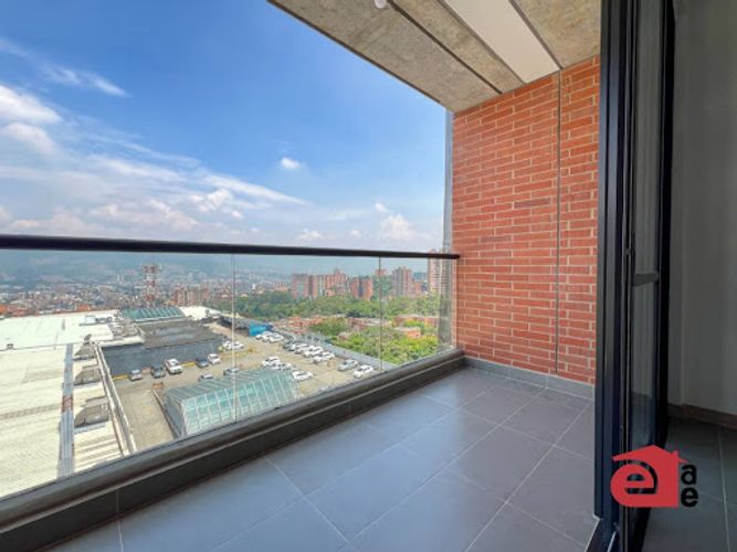 Apartamento de 2 alcobas en venta en Loma Del Escobero, Envigado, 75 m² · foto 14 de 17