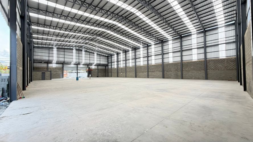 Bodega en arriendo en Cencar- Yumbo, Yumbo, 1600 m² · foto 5 de 16