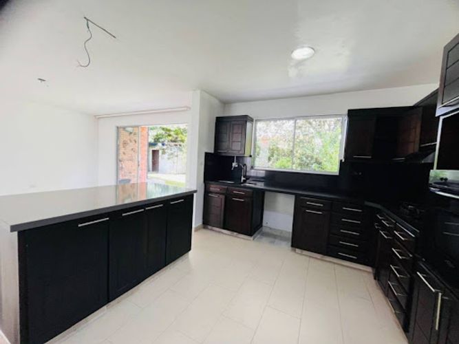 Casa de 3 alcobas en venta en El Retiro, 730 m² · foto 5 de 16