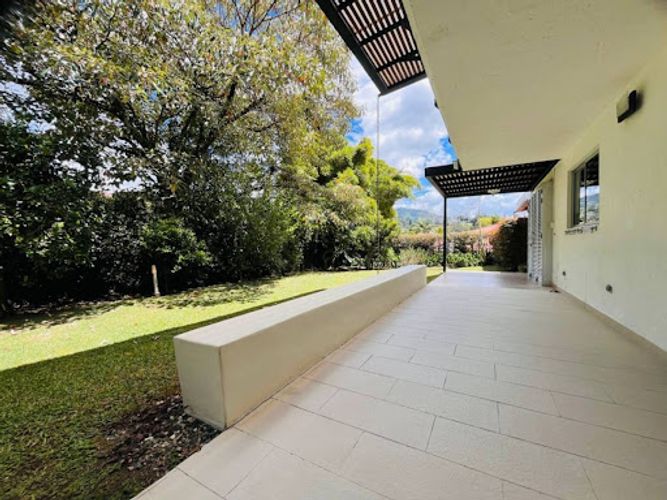 Casa de 3 alcobas en venta en El Retiro, 730 m² · foto 13 de 16