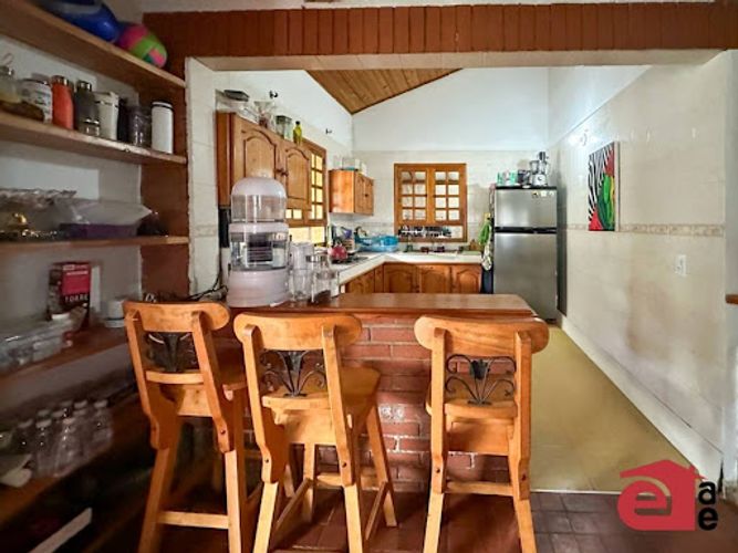 Casa de 5 alcobas en venta en Santa Elena, Medellín · foto 5 de 19