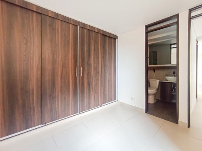 Apartamento de 3 alcobas en venta en La Macarena, Rionegro, 56 m² · foto 7 de 13