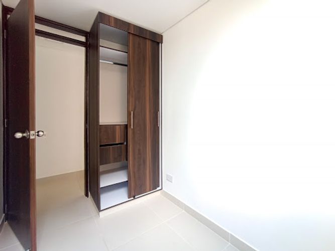Apartamento de 3 alcobas en venta en La Macarena, Rionegro, 56 m² · foto 8 de 13