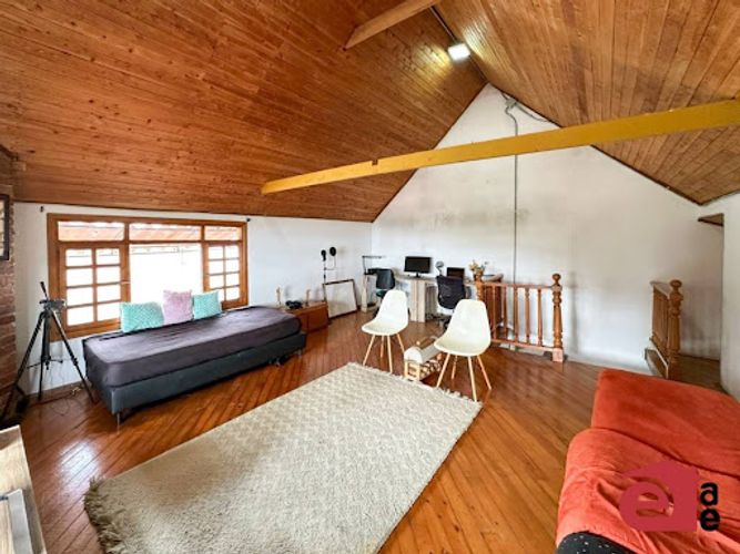 Casa de 5 alcobas en venta en Santa Elena, Medellín · foto 12 de 19