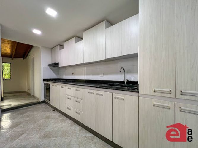 Apartamento de 3 alcobas en venta en Santa Maria De Los Angeles, Envigado, 140 m² · foto 4 de 20