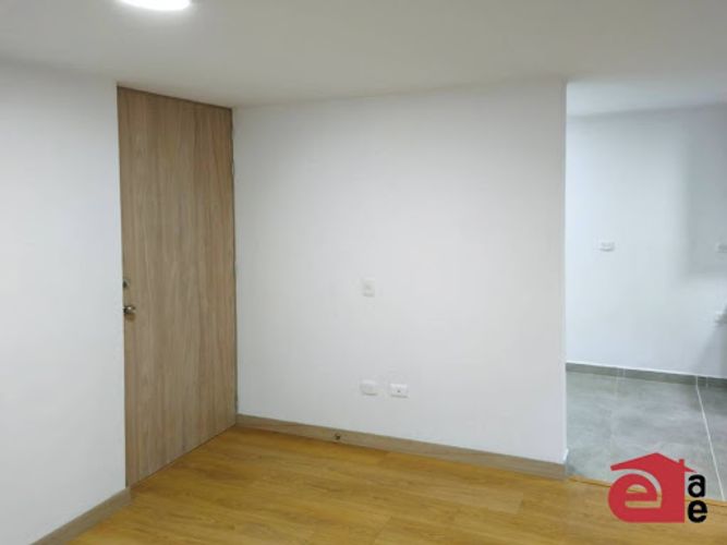 Apartamento de 2 alcobas en venta en Las Antillas, Envigado, 61 m² · foto 8 de 16